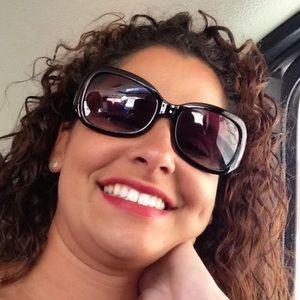 Meet your Posher, Arlene